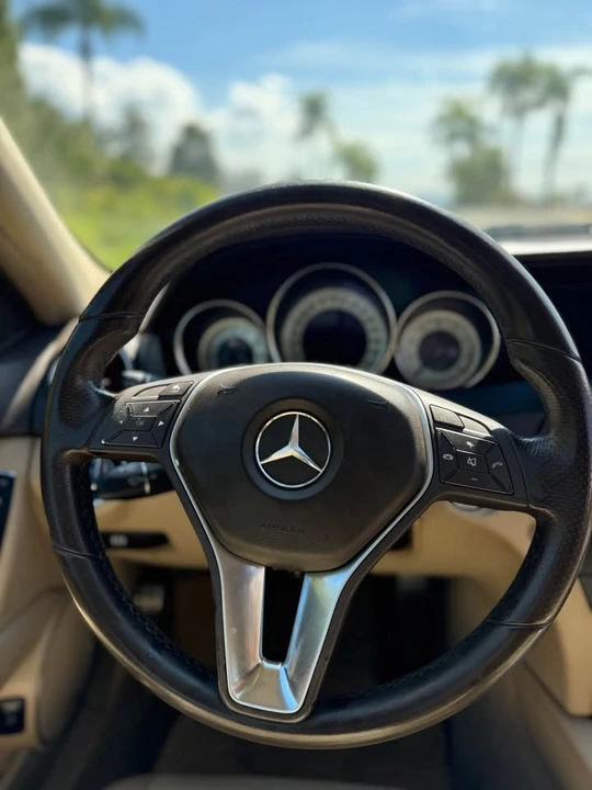 2012 Mercedes-Benz W204 C-Class - Image 9 of 14