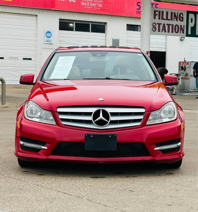 2012 Mercedes-Benz W204 C-Class - Image 4 of 17