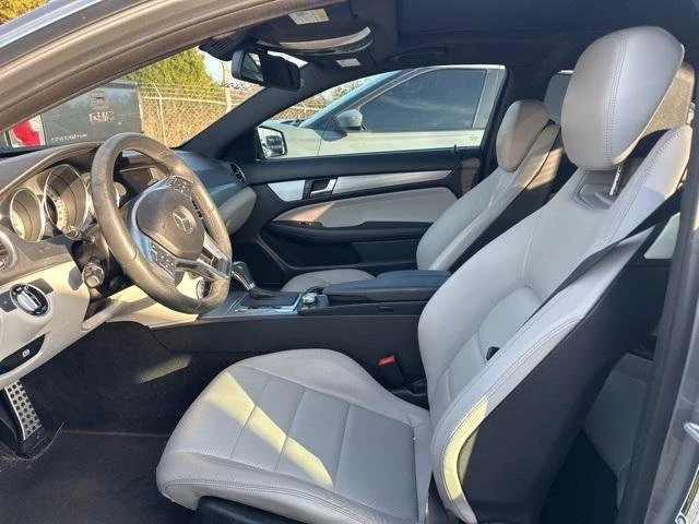 2012 Mercedes-Benz W204 C-Class - Image 2 of 3