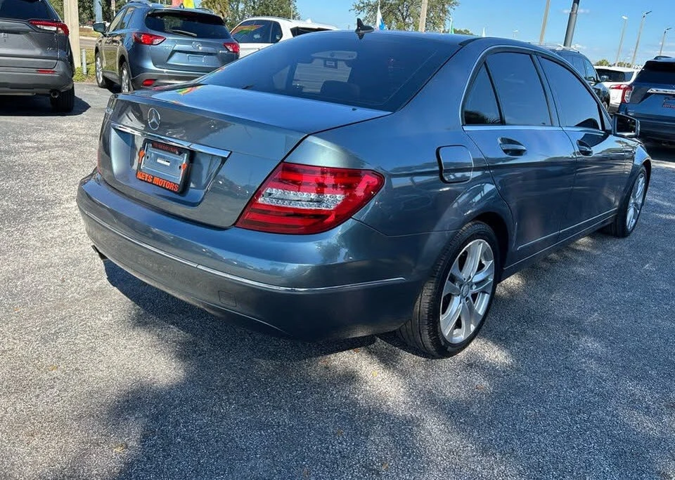 2012 Mercedes-Benz W204 C-Class - Image 9 of 11