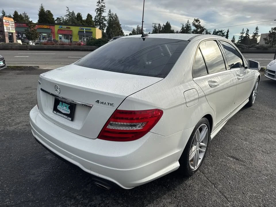 2012 Mercedes-Benz W204 C-Class - Image 6 of 19