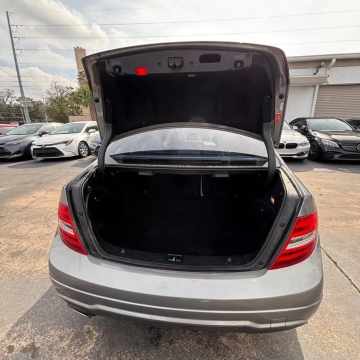 2012 Mercedes-Benz W204 C-Class - Image 8 of 20