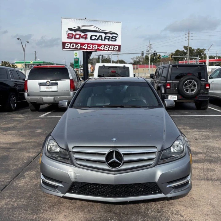 2012 Mercedes-Benz W204 C-Class - Image 2 of 20