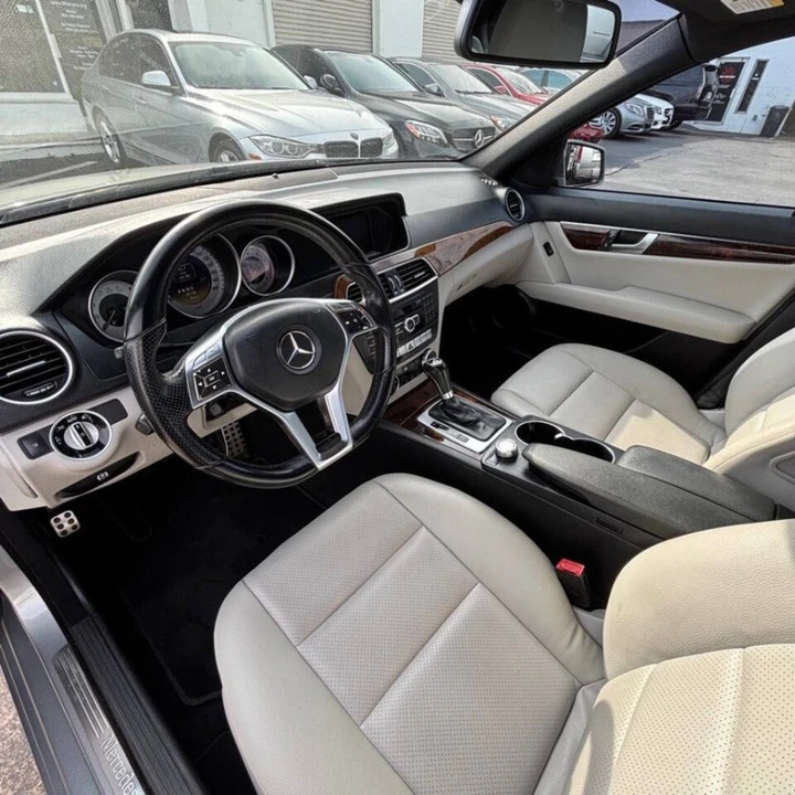 2012 Mercedes-Benz W204 C-Class - Image 14 of 20
