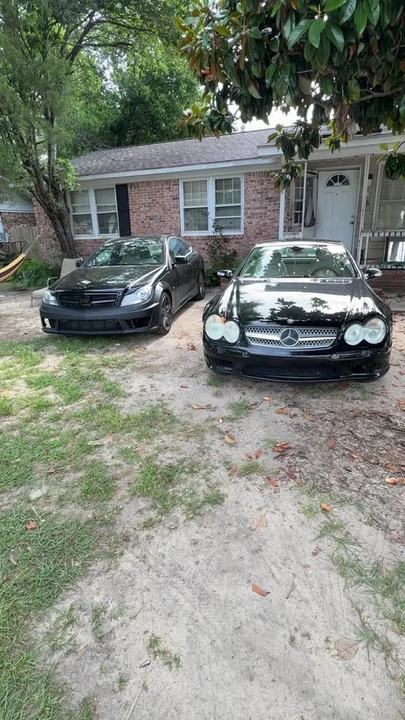 2012 Mercedes-Benz W204 C-Class - Image 2 of 2