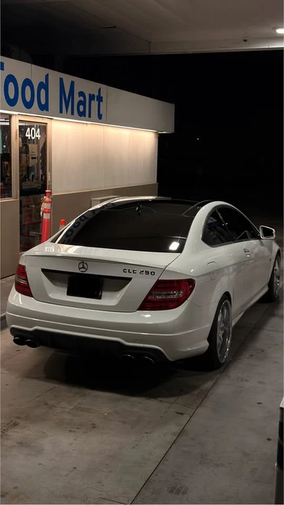 2012 Mercedes-Benz W204 C-Class - Image 7 of 11