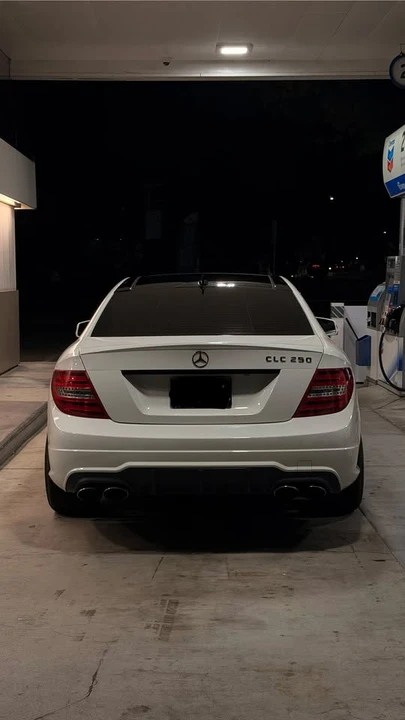 2012 Mercedes-Benz W204 C-Class - Image 4 of 11
