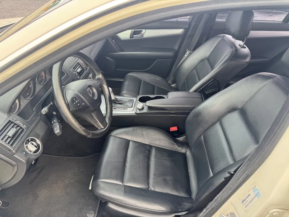2012 Mercedes-Benz W204 C-Class - Image 8 of 10