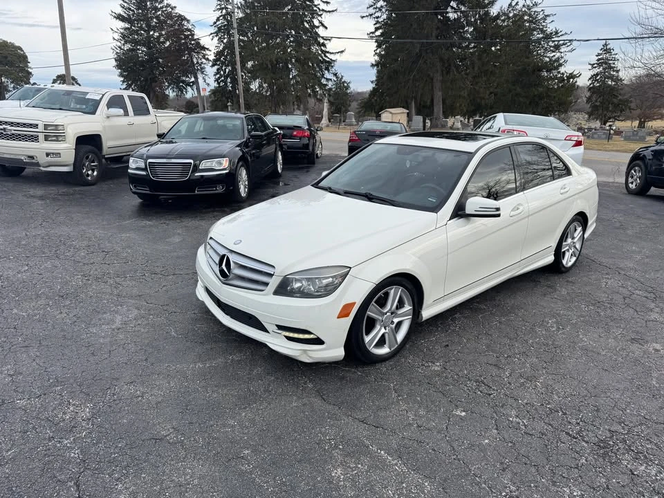 2012 Mercedes-Benz W204 C-Class - Image 2 of 10