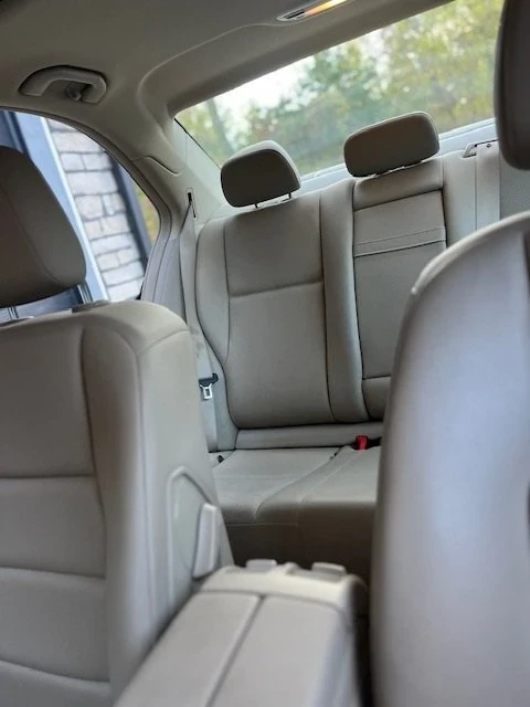 2012 Mercedes-Benz W204 C-Class - Image 10 of 12