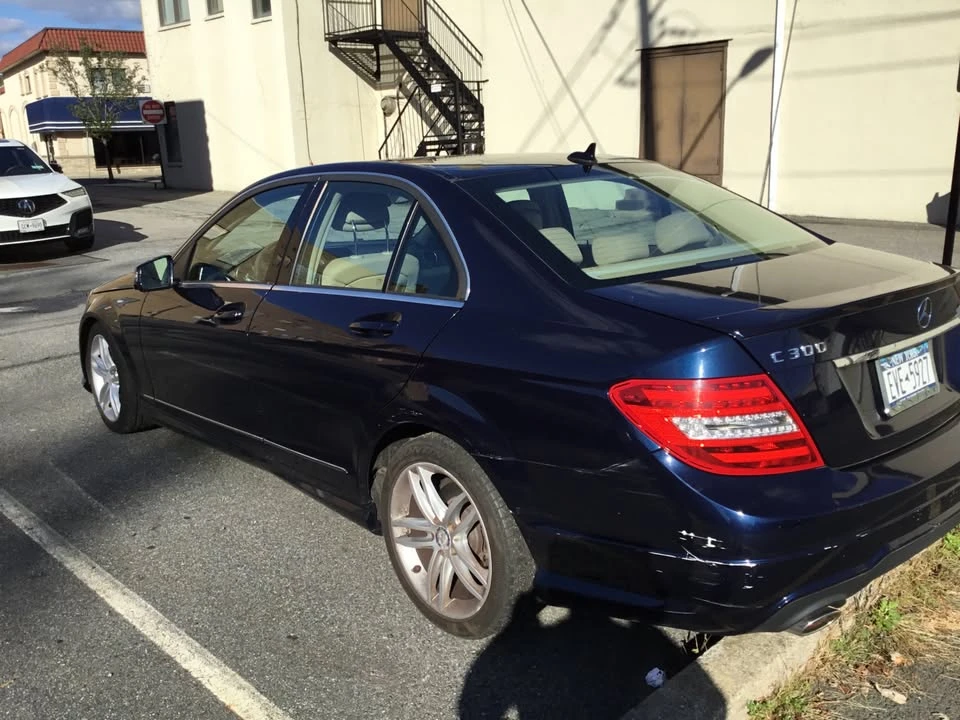 2012 Mercedes-Benz W204 C-Class - Image 7 of 8