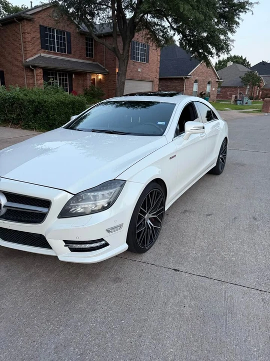2012 Mercedes-Benz C218 CLS-Class - Image 5 of 11