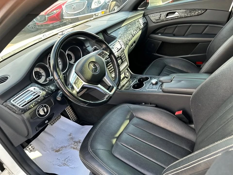 2012 Mercedes-Benz C218 CLS-Class - Image 10 of 17