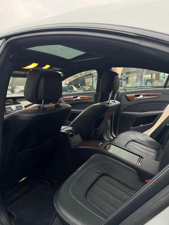 2012 Mercedes-Benz C218 CLS-Class - Image 11 of 20