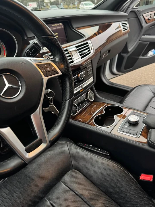 2012 Mercedes-Benz C218 CLS-Class - Image 10 of 20