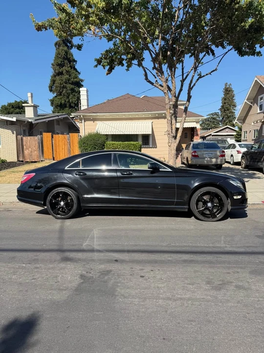 2012 Mercedes-Benz C218 CLS-Class - Image 10 of 11