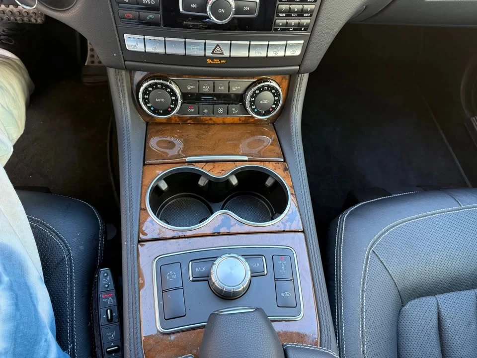 2012 Mercedes-Benz C218 CLS-Class - Image 14 of 17