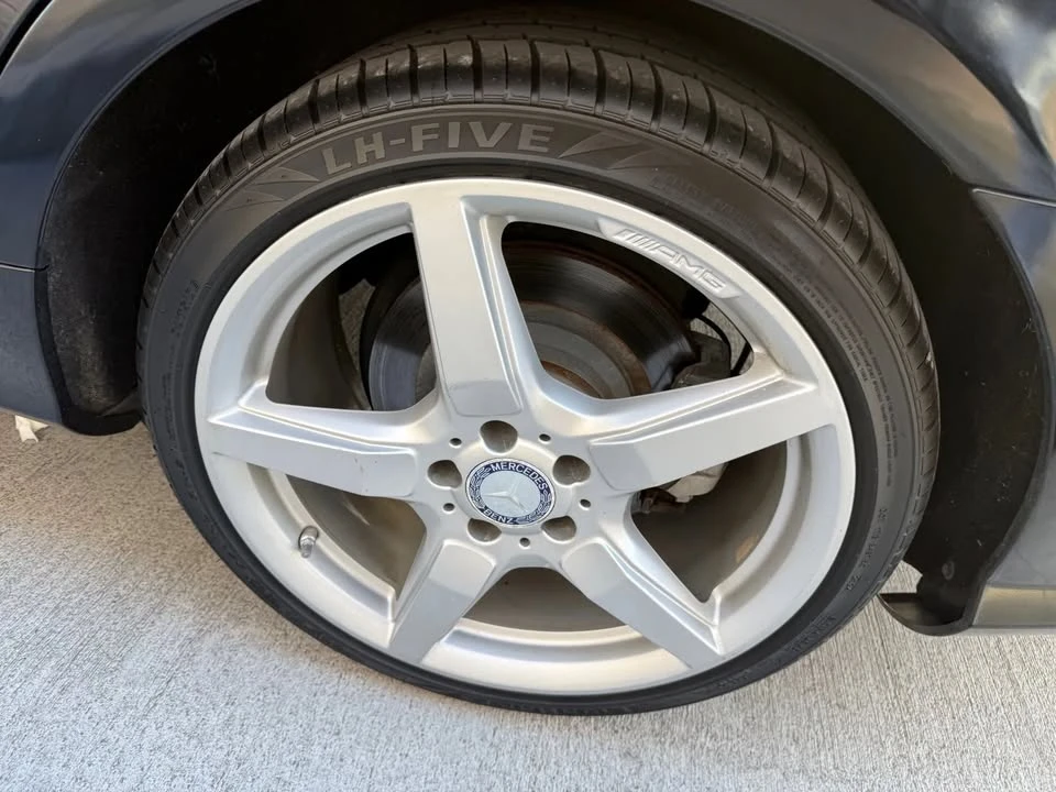 2012 Mercedes-Benz C218 CLS-Class - Image 9 of 17