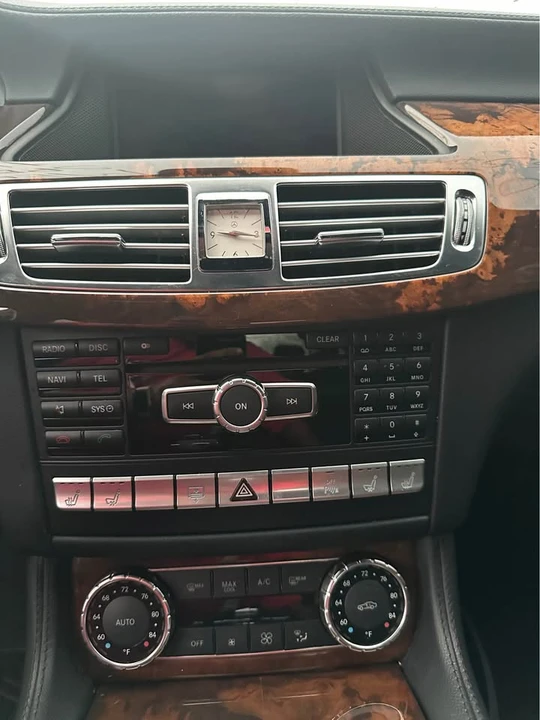 2012 Mercedes-Benz C218 CLS-Class - Image 10 of 11