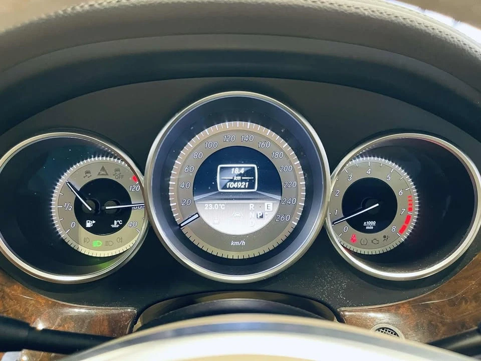 2012 Mercedes-Benz C218 CLS-Class - Image 14 of 16