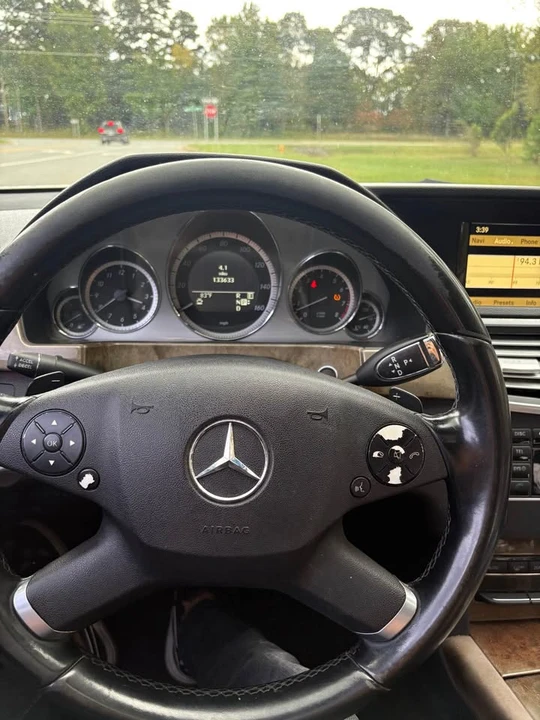 2012 Mercedes-Benz W212 E-Class - Image 4 of 10
