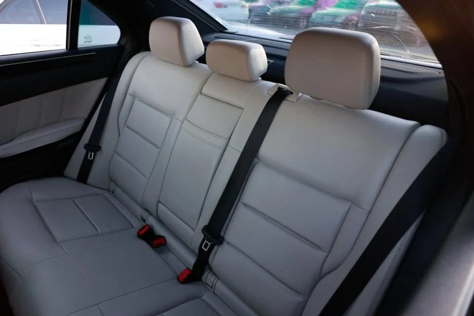 2012 Mercedes-Benz W212 E-Class - Image 8 of 20