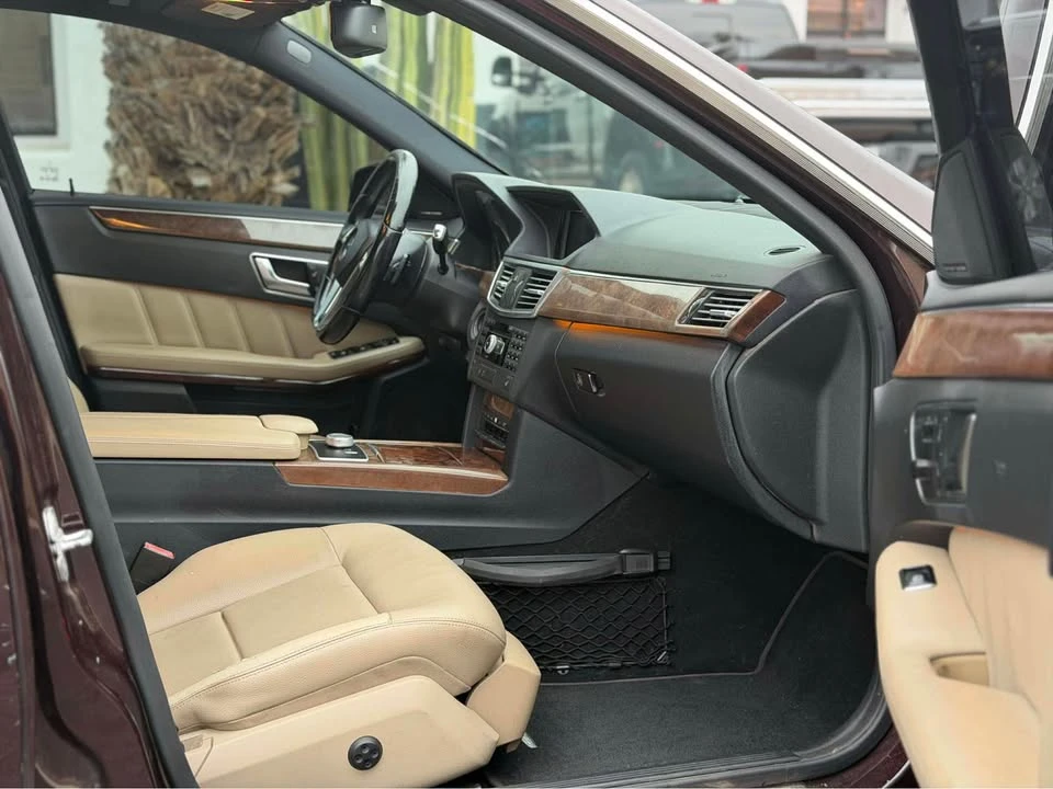 2012 Mercedes-Benz W212 E-Class - Image 8 of 11