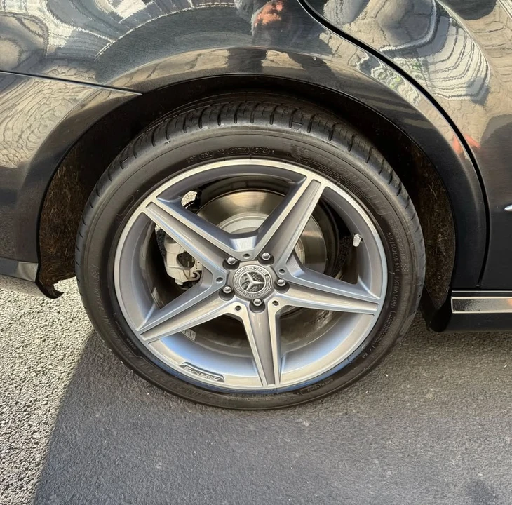 2012 Mercedes-Benz W212 E-Class - Image 10 of 18