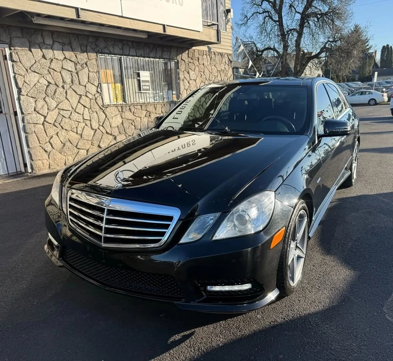 2012 Mercedes-Benz W212 E-Class - Image 2 of 18