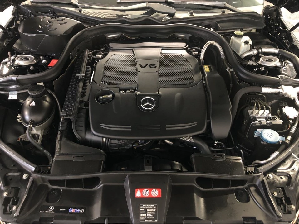 2012 Mercedes-Benz W212 E-Class - Image 11 of 20