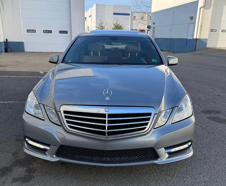 2012 Mercedes-Benz W212 E-Class - Image 2 of 20