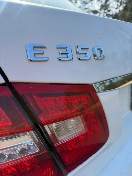 2012 Mercedes-Benz W212 E-Class - Image 12 of 14