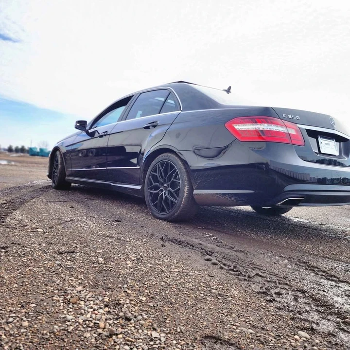 2012 Mercedes-Benz W212 E-Class - Image 2 of 10