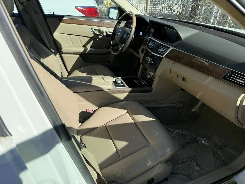 2012 Mercedes-Benz W212 E-Class - Image 10 of 20