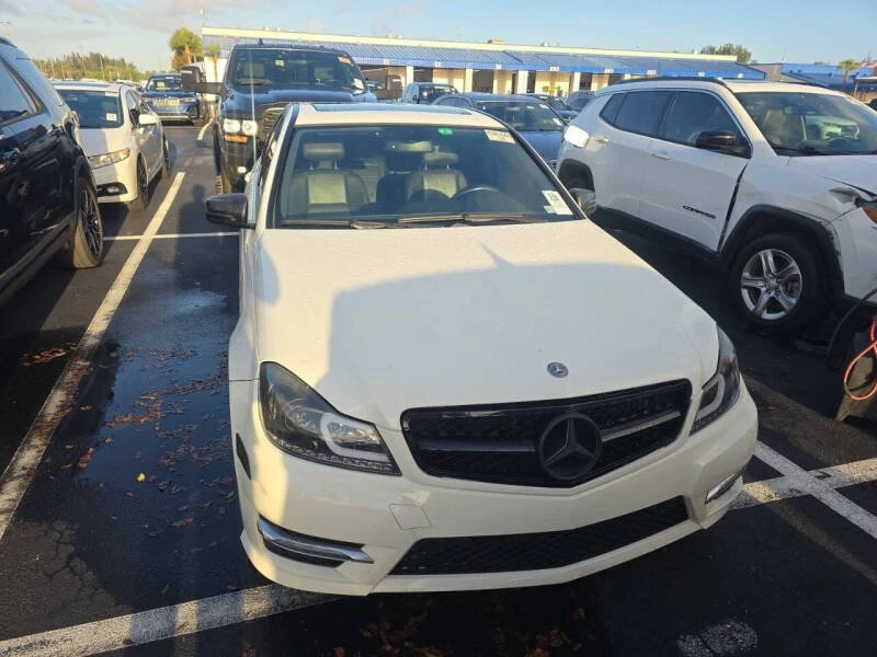 2012 Mercedes-Benz W212 E-Class - Image 2 of 2