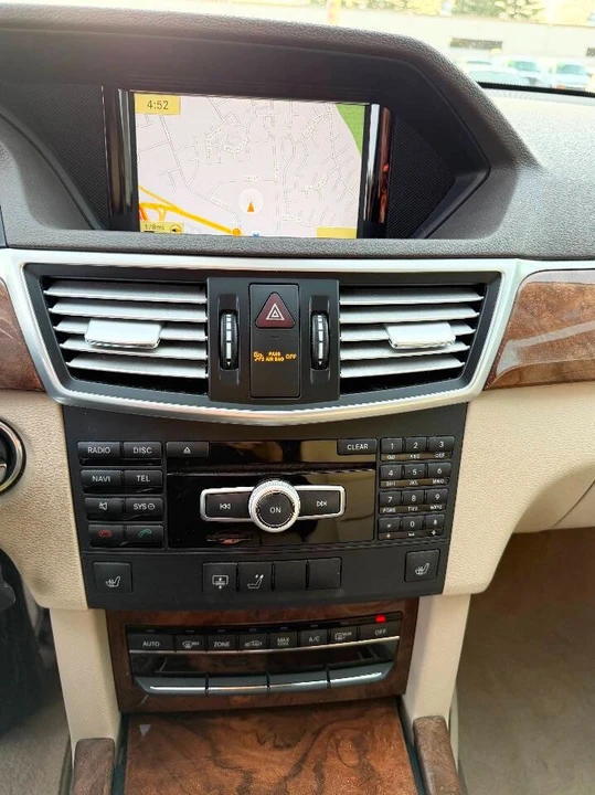 2012 Mercedes-Benz W212 E-Class - Image 13 of 19