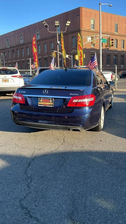 2012 Mercedes-Benz W212 E-Class - Image 5 of 8