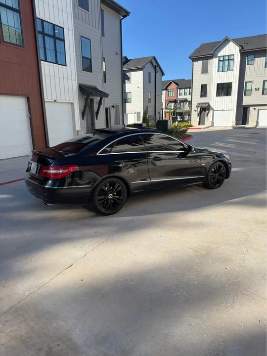2012 Mercedes-Benz C207/A207 E-Class Coupe & Convertible - Image 3 of 10