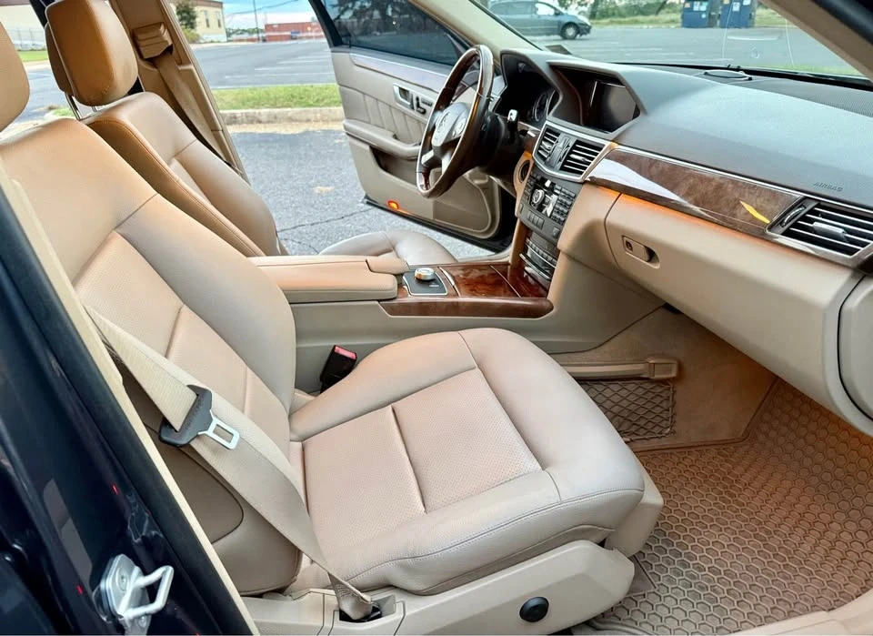 2012 Mercedes-Benz W212 E-Class - Image 10 of 16