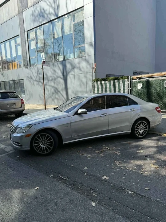 2012 Mercedes-Benz W212 E-Class - Image 4 of 11