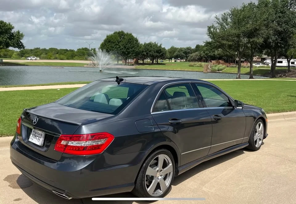 2012 Mercedes-Benz W212 E-Class - Image 9 of 18
