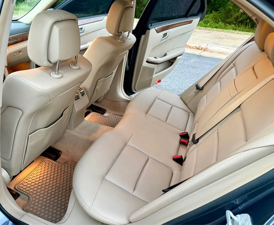 2012 Mercedes-Benz W212 E-Class - Image 12 of 16