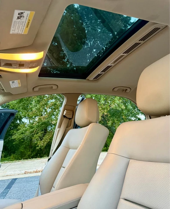 2012 Mercedes-Benz W212 E-Class - Image 11 of 16