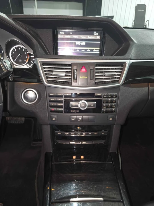 2012 Mercedes-Benz W212 E-Class - Image 6 of 20
