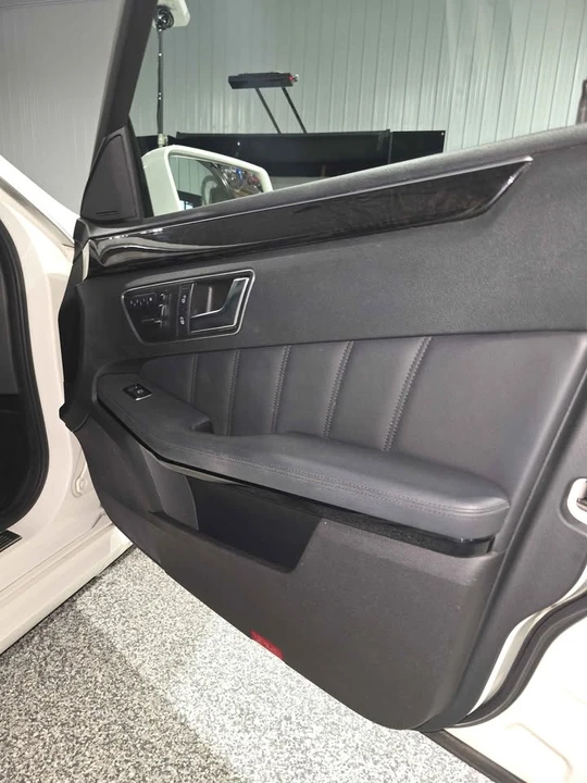 2012 Mercedes-Benz W212 E-Class - Image 12 of 20