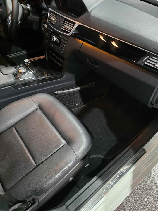 2012 Mercedes-Benz W212 E-Class - Image 11 of 20