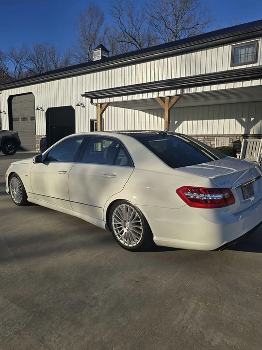 2012 Mercedes-Benz W212 E-Class - Image 2 of 20