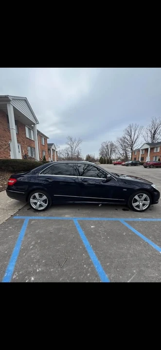 2012 Mercedes-Benz W212 E-Class - Image 4 of 12