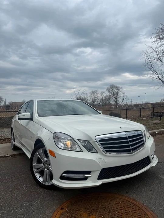 2012 Mercedes-Benz W212 E-Class - Image 2 of 13