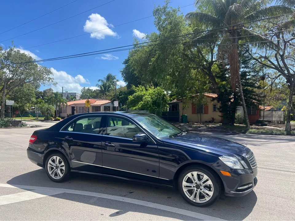 2012 Mercedes-Benz W212 E-Class - Image 11 of 19